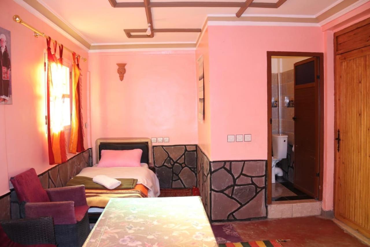 Maison D'Hotes La Vallee Des Nomades Msemrir ภายนอก รูปภาพ